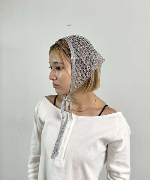 WHO'S WHO gallery（フーズフーギャラリー）の「メッシュバブーシュカ（その他ヘアアクセサリー・レディース・シルバー/ホワイト・FREE）」の3枚目の写真