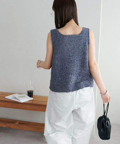 DISCOAT（ディスコート）の「【WEB限定】リボンヤーンベスト（ベスト・レディース・アイボリー/オフホワイト/チャコールグレー・MEDIUM）」の7枚目の写真