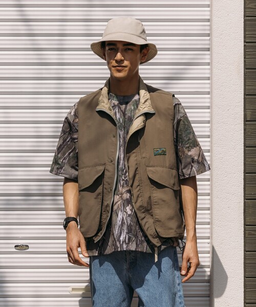 Foxfire（フォックスファイヤー）の「Foxfire/フォックスファイヤー 別注 Destination Vest/ディストネーション ベスト（その他アウター・メンズ・ライトグレー/ブラック/オリーブ/オレンジ・MEDIUM/LARGE）」の21枚目の写真