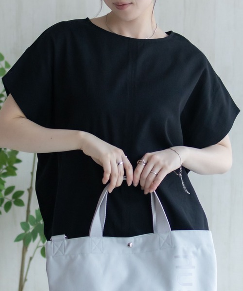 HusHusH(ハッシュアッシュ)の「HusHusH 麻混プルオーバー(シャツ/ブラウス・レディース・グレイッシュベージュ/ブラック/コーラルピンク・M/L)」の1枚目の写真