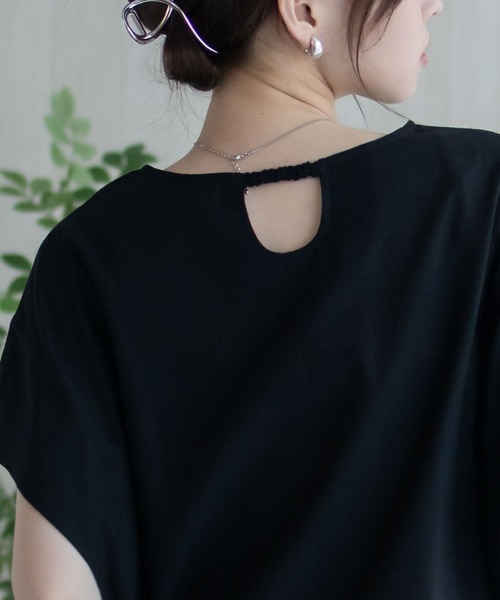 HusHusH(ハッシュアッシュ)の「HusHusH 麻混プルオーバー(シャツ/ブラウス・レディース・グレイッシュベージュ/ブラック/コーラルピンク・M/L)」の7枚目の写真