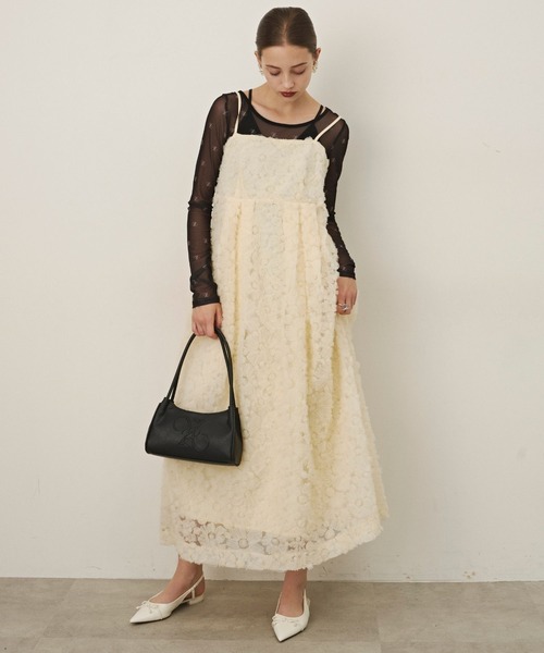 VIOLETTA（ヴィオレッタ）の「フラワーチュールキャミドレス（ワンピース・レディース・アイボリー/ブラック/オレンジ・S/M）」の4枚目の写真