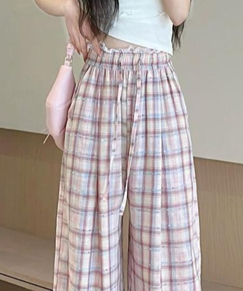 GEMEDA（ジェメダ）の「レースウエストチェック柄ルーズパンツ（その他パンツ・レディース・ピンクベージュ/ベージュ・M）」の8枚目の写真