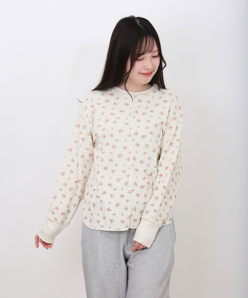 JEMORGAN(ジェーイーモーガン)の「JEMORGAN 花柄切替ロンT(Tシャツ/カットソー・レディース・ブルー/ラベンダー/ピンク・S)」の5枚目の写真