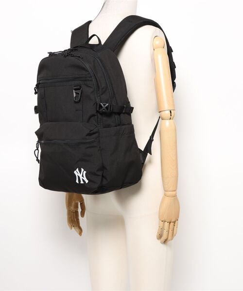 MLB(メジャーリーグベースボール)の「MLB CORDURA ワンポイントロゴリュック1【ヤンキース/ドジャース】(バックパック/リュック・レディース・ブラック系その他/ブラック/カーキ/グリーン系その他・FREE)」の8枚目の写真