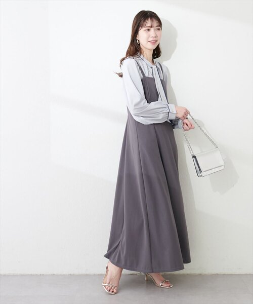 natural couture(ナチュラルクチュール)の「カットジョーゼットキャミワンピース(ワンピース・レディース・グレー/ブラック/ドット/グレイッシュベージュ/チェック/その他2・FREE)」の19枚目の写真