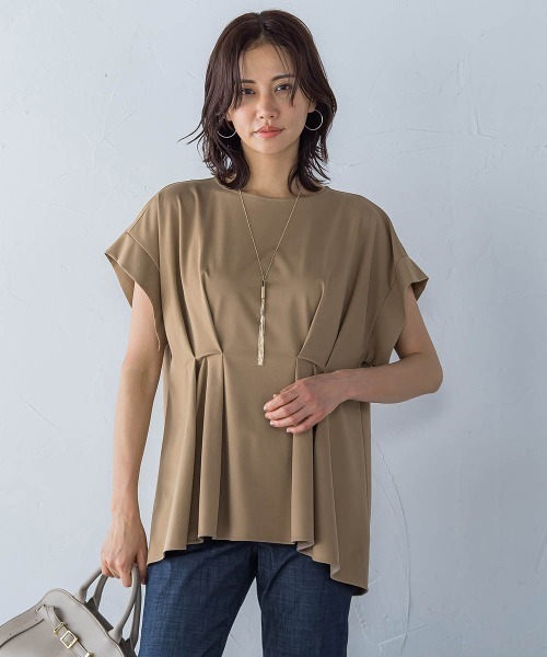 LAUTREAMONT（ロートレアモン）の「ペプラム風タックカットソー≪洗濯機で洗える≫（Tシャツ/カットソー・レディース・キャメル/ブラック/オフホワイト・9号）」の18枚目の写真