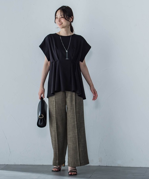 LAUTREAMONT（ロートレアモン）の「ペプラム風タックカットソー≪洗濯機で洗える≫（Tシャツ/カットソー・レディース・キャメル/ブラック/オフホワイト・9号）」の14枚目の写真