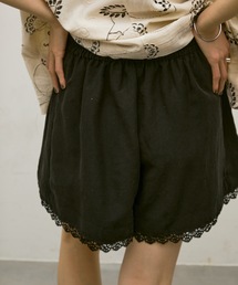 Lace detail Bermuda pants / レースディテールバミューダパンツ