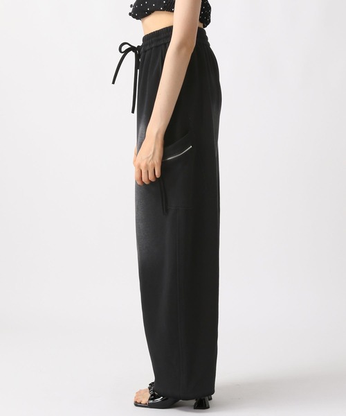 FOREVER 21（フォーエバー トゥエンティーワン）の「【2025SS】ヴィンテージライクポケットスウェットパンツ（スウェットパンツ・レディース・カーキ/ブラック・FREE）」の13枚目の写真