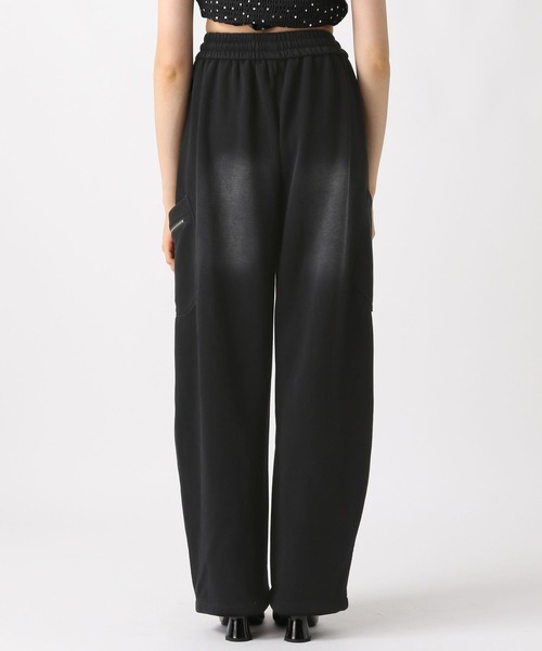 FOREVER 21（フォーエバー トゥエンティーワン）の「【2025SS】ヴィンテージライクポケットスウェットパンツ（スウェットパンツ・レディース・カーキ/ブラック・FREE）」の14枚目の写真