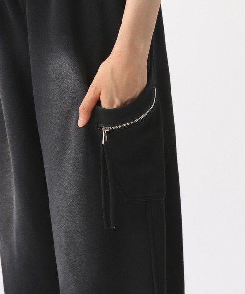 FOREVER 21（フォーエバー トゥエンティーワン）の「【2025SS】ヴィンテージライクポケットスウェットパンツ（スウェットパンツ・レディース・カーキ/ブラック・FREE）」の18枚目の写真