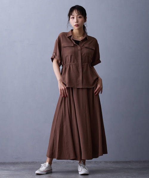 NICOLE white(ニコルホワイト)の「ウエストドロスト半袖シャツ(シャツ/ブラウス・レディース・ブラック/カーキ/モカ・FREE)」の13枚目の写真