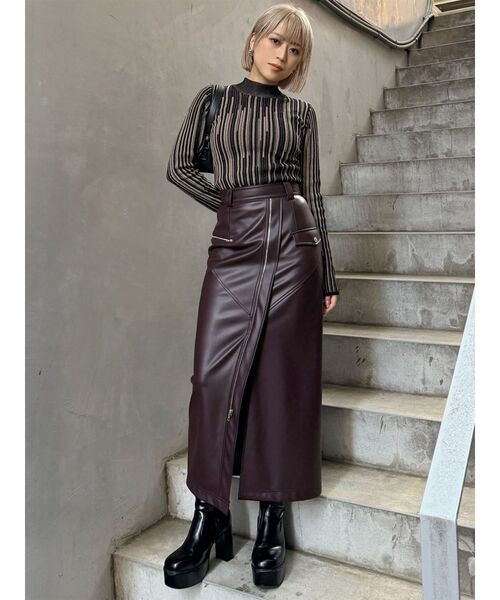 MURUA（ムルーア）の「グラデーションリブカラーニット（ニット/セーター・レディース・ホワイト/ブラック/ブラウン/ベージュ・FREE）」の6枚目の写真