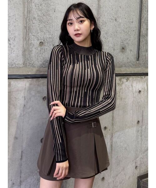 MURUA（ムルーア）の「グラデーションリブカラーニット（ニット/セーター・レディース・ホワイト/ブラック/ブラウン/ベージュ・FREE）」の10枚目の写真