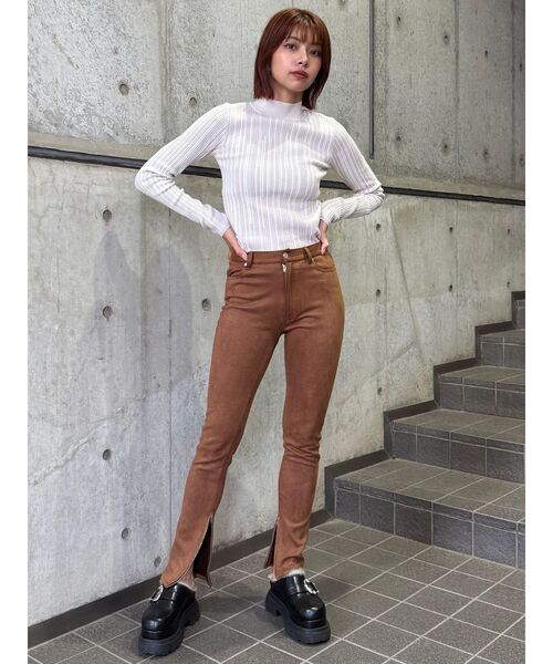 MURUA（ムルーア）の「グラデーションリブカラーニット（ニット/セーター・レディース・ホワイト/ブラック/ブラウン/ベージュ・FREE）」の15枚目の写真