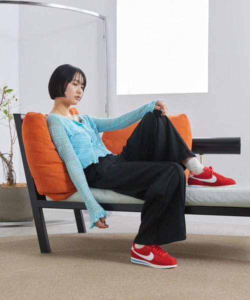 NIKE（ナイキ）の「ナイキ コルテッツ ウィメンズシューズ / Nike Cortez Women's Shoes IB1857-600 Light Crimson（スニーカー・レディース・レッド・22.5/23/23.5/24/24.5/25/26/22/25.5）」の6枚目の写真