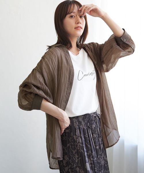 ikka（イッカ）の「シアーバックシャーリングシャツ（シャツ/ブラウス・レディース・チャコールグレー/モカ/ダークグリーン・L/M/S）」の21枚目の写真