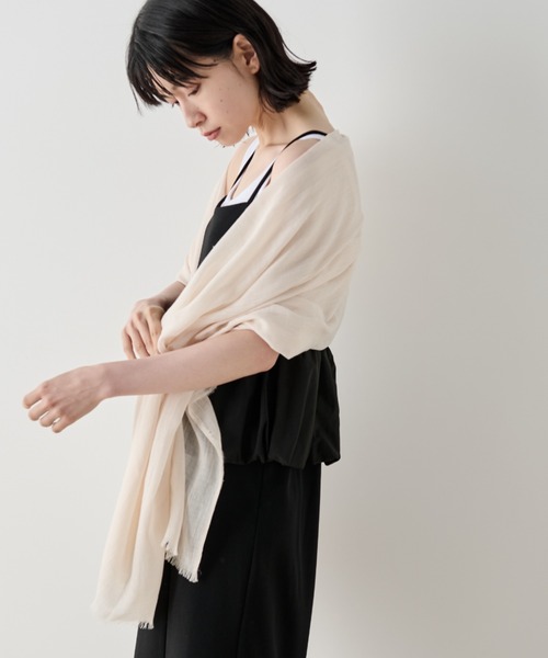 Shelly island（シェリーアイランド）の「シアー大判ストール（ストール/ショール・レディース・ホワイト/ブラウン/レッド・FREE）」の13枚目の写真