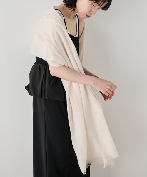 Shelly island（シェリーアイランド）の「シアー大判ストール（ストール/ショール・レディース・ホワイト/ブラウン/レッド・FREE）」の16枚目の写真