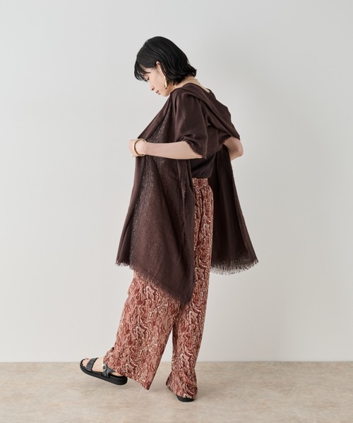 Shelly island（シェリーアイランド）の「シアー大判ストール（ストール/ショール・レディース・ホワイト/ブラウン/レッド・FREE）」の8枚目の写真