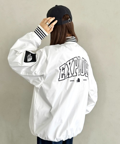 THE NORTH FACE（ザノースフェイス）の「国内未発売 THE NORTH FACE(ザ・ノースフェイス)/ロゴ刺繍 ワッペン スタジャン ジャケット/SPORTY BOMBER JACKET（ブルゾン・レディース・ネイビー/ブラウン/オフホワイト・S/M/L/XL/XXL）」の22枚目の写真