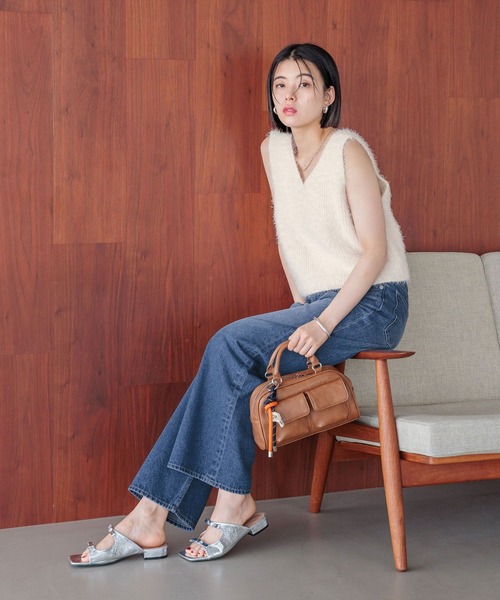 BAYFLOW（ベイフロー）の「[前後2WAY]ショートファーベスト（ベスト