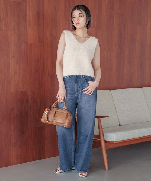 BAYFLOW（ベイフロー）の「[前後2WAY]ショートファーベスト（ベスト