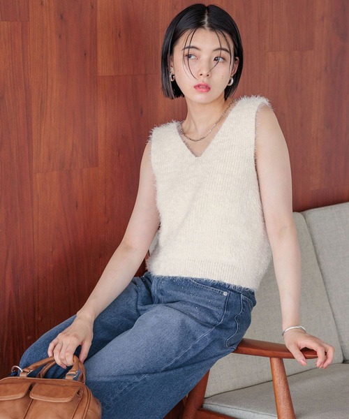 BAYFLOW（ベイフロー）の「[前後2WAY]ショートファーベスト（ベスト・レディース・ブラック/アイボリー/ボルドー/ライトグレー・FREE）」の22枚目の写真