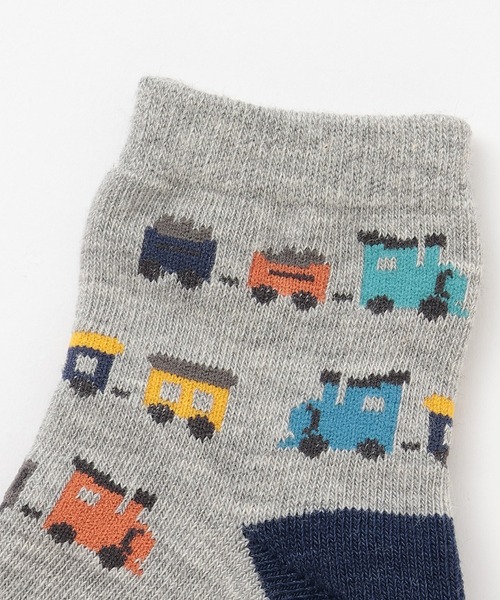 KP DECO（ケーピーデコ）の「電車柄 ソックス（ソックス/靴下・キッズ・グレー系その他/ベージュ・11cm/14cm/16cm/18cm）」の3枚目の写真