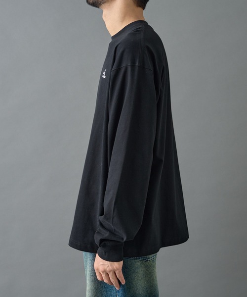 COLONY 2139(コロニートゥーワンスリーナイン)の「ピーチスキン刺繍ロングスリーブT(Tシャツ/カットソー・メンズ・ブラック/ホワイト・LARGE/MEDIUM)」の19枚目の写真