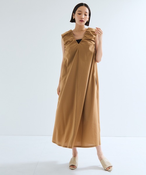 ketty（ケティ）の「カットジョーゼットダブルフェイスワンピース≪手洗い可能≫（ワンピース・レディース・ブラック/ネイビー/ブラウン・M）」の2枚目の写真