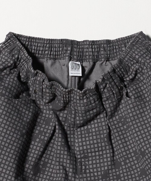 COMFORTABLE REASON（コンフォータブルリーズン）の「【別注】 ＜COMFORTABLE REASON＞  CAMO RODEO パンツ（その他パンツ・メンズ・グレー系/オリーブ・FREE）」の14枚目の写真