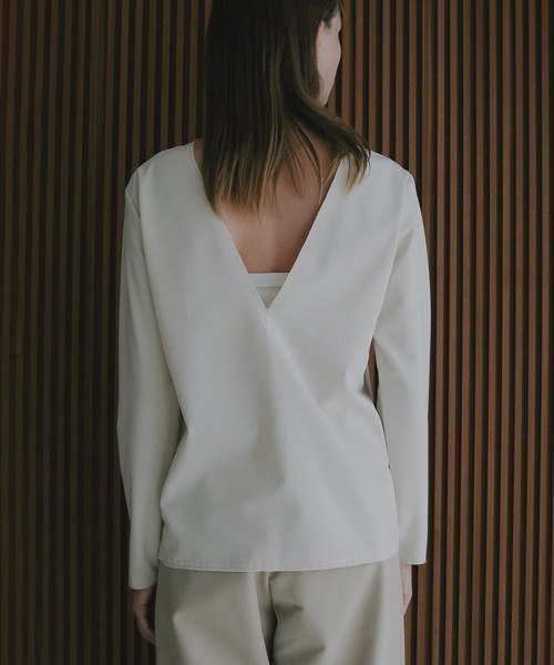MANOF（マノフ）の「2WAY SCARF T BLOUSE（シャツ/ブラウス・レディース・チャコールグレー/アイボリー・S/M）」の22枚目の写真