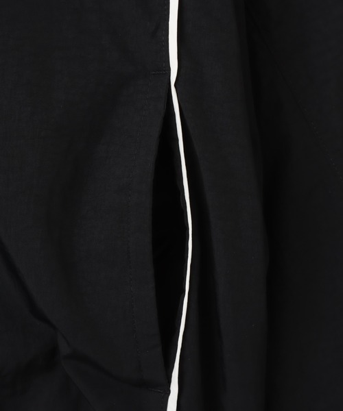 NIKE(ナイキ)の「NIKE AS W NSW WR PULLOVER / ナイキ ウィメンズ NSW WR プルオーバー 【SP】(その他トップス・レディース・ブラック/ネイビー/バーガンディー・S/M/L)」の6枚目の写真