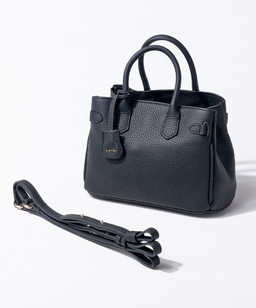 HAYNI（ヘイニ）の「Baby Lenne ベイビーレネ（ショルダーバッグ・レディース・ブラウン系/グレー系/キャメル/アイボリー/ブラック/グレー・FREE）」の14枚目の写真