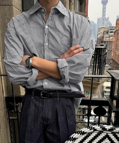 ASCLO（エジュクロ）の「【UNISEX】ASCLO／ダメージストライプシャツ（シャツ/ブラウス・メンズ・ブラック・FREE）」の4枚目の写真