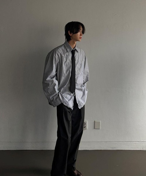 ASCLO（エジュクロ）の「【UNISEX】ASCLO／ダメージストライプシャツ（シャツ/ブラウス・メンズ・ブラック・FREE）」の6枚目の写真