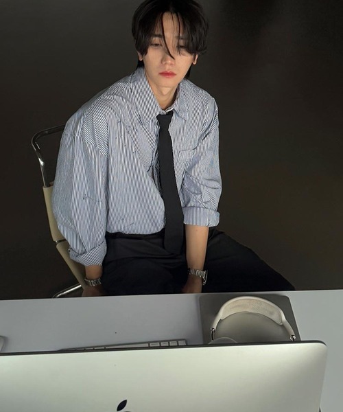 ASCLO（エジュクロ）の「【UNISEX】ASCLO／ダメージストライプシャツ（シャツ/ブラウス・メンズ・ブラック・FREE）」の17枚目の写真