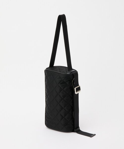 russet（ラシット）の「キルティングドラムミニショルダーバッグ（ショルダーバッグ・レディース・ブラック/チャコールグレー・FREE）」の7枚目の写真