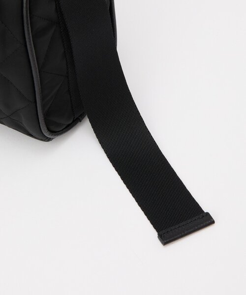 russet（ラシット）の「キルティングドラムミニショルダーバッグ（ショルダーバッグ・レディース・ブラック/チャコールグレー・FREE）」の11枚目の写真