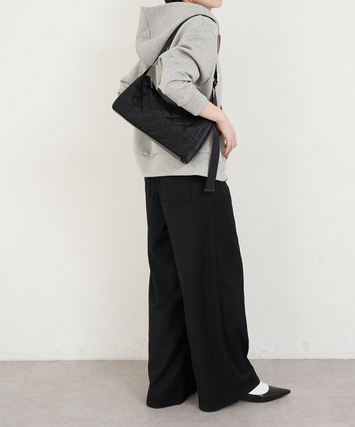 russet（ラシット）の「キルティングドラムミニショルダーバッグ（ショルダーバッグ・レディース・ブラック/チャコールグレー・FREE）」の20枚目の写真