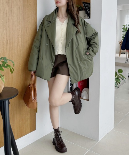 TREOVER（トレオーバー）の「綺麗めデザインに落とし込んだ中綿コート（テーラードジャケット・レディース・ブラック/アイボリー/カーキ・FREE）」の20枚目の写真
