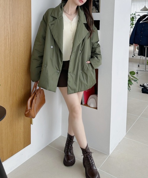 TREOVER（トレオーバー）の「綺麗めデザインに落とし込んだ中綿コート（テーラードジャケット・レディース・ブラック/アイボリー/カーキ・FREE）」の13枚目の写真