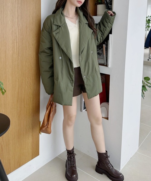 TREOVER（トレオーバー）の「綺麗めデザインに落とし込んだ中綿コート（テーラードジャケット・レディース・ブラック/アイボリー/カーキ・FREE）」の22枚目の写真