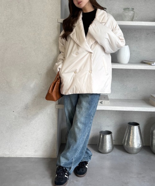 TREOVER（トレオーバー）の「綺麗めデザインに落とし込んだ中綿コート（テーラードジャケット・レディース・ブラック/アイボリー/カーキ・FREE）」の5枚目の写真