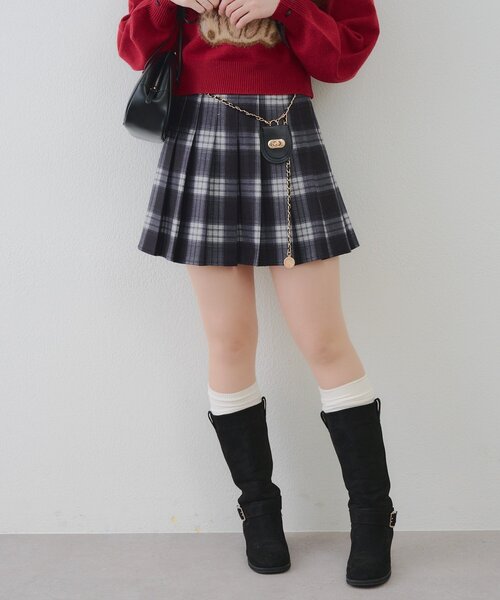 continuer de NICE CLAUP（コンティニューデナイスクラップ）の「チャーム付プリーツミニスカート（スカート・レディース・チャコールグレー/ブラック系その他/グレー系その他2/ブラック/オフホワイト/その他1/その他2・FREE）」の16枚目の写真