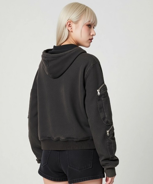 .KOM(ドットコム)の「A'GEM/9 × .kom 『.KOM/ドットケーオーエム』 Vintage Wash Zip-Up Hoodie/ヴィンテージウォッシュ ジップアップパーカー(パーカー・レディース・ブラック・FREE)」の5枚目の写真