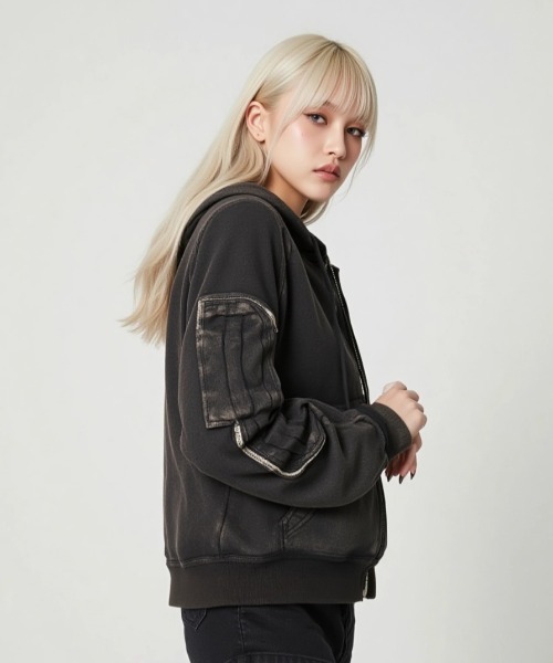 .KOM(ドットコム)の「A'GEM/9 × .kom 『.KOM/ドットケーオーエム』 Vintage Wash Zip-Up Hoodie/ヴィンテージウォッシュ ジップアップパーカー(パーカー・レディース・ブラック・FREE)」の6枚目の写真