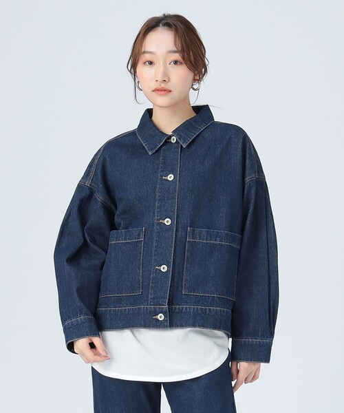 BEAMS HEART（ビームスハート）の「タック スリーブ オーバー デニム ジャケット（デニムジャケット・レディース・ナチュラル/ネイビー・MEDIUM/SMALL）」の2枚目の写真